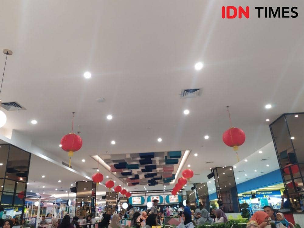 Situasi Mall di Palembang pasca kebijakan social distancing (IDN Times/Feny Maulia Agustin)