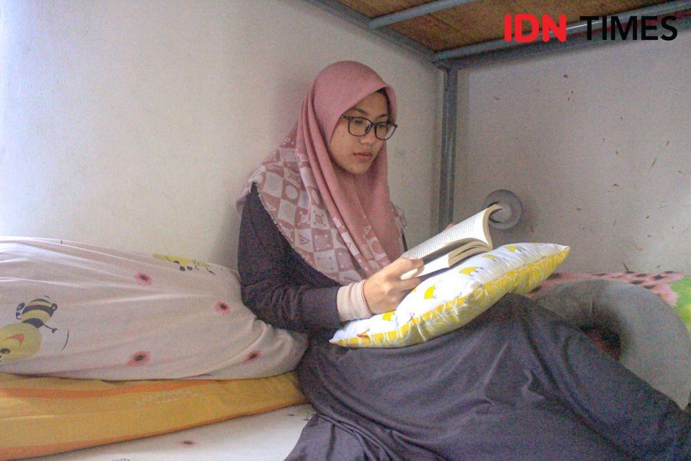 6 Manfaat yang Pasti Kamu Rasakan Ketika Menjadi Anak Kos, Benar Gak?