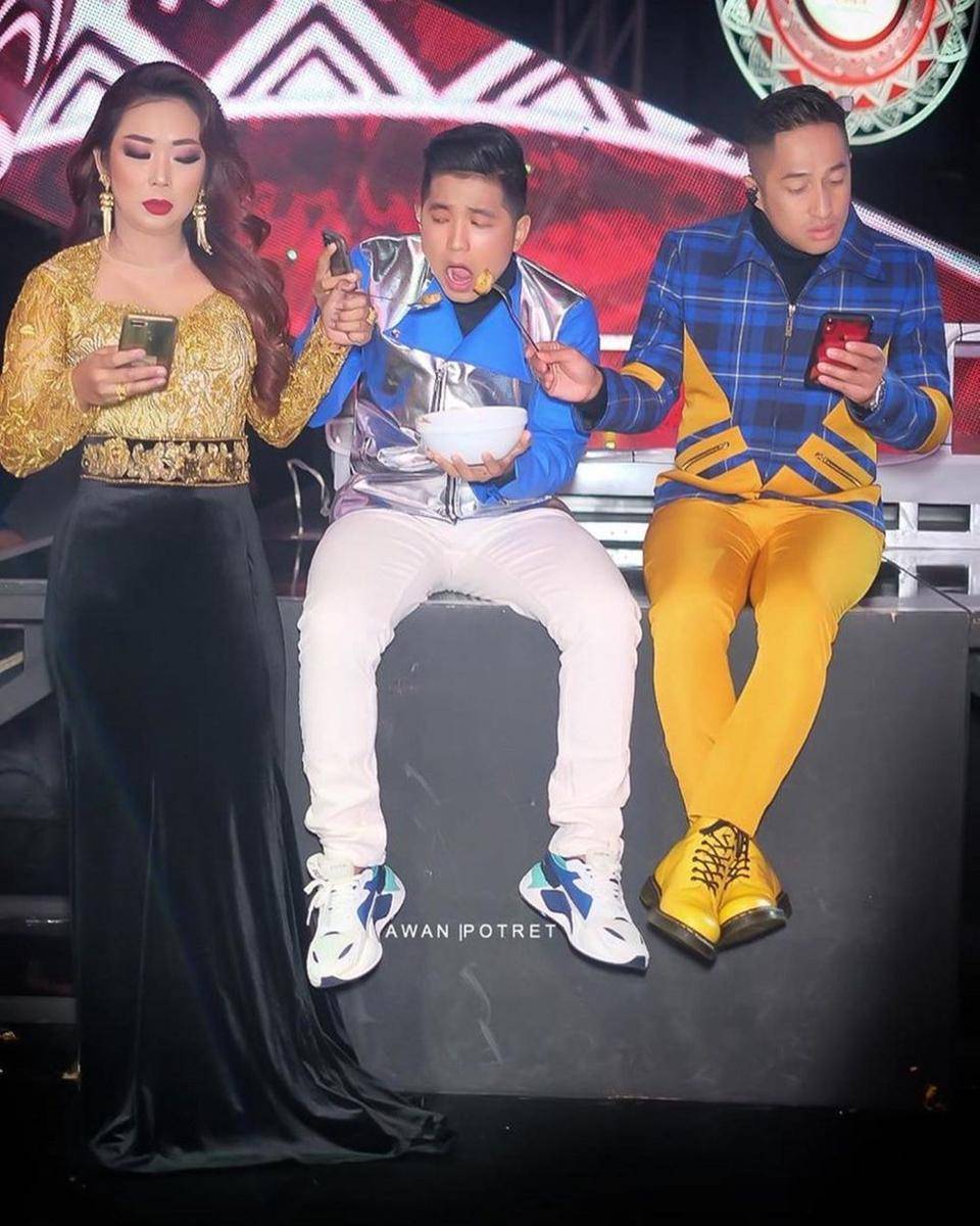 Awan Potret via Instagram.com/jirayutdaa4official/