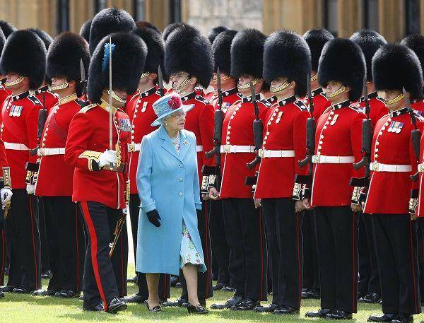 Ratu Elizabeth saat berada di Windsor Castle pada tahun 2009. | twitter.com/RoyalFamily