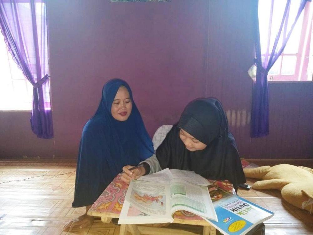 Siswa PPU Belajar Online: Bahan Pelajaran di Siaran TVRI Terlalu Umum