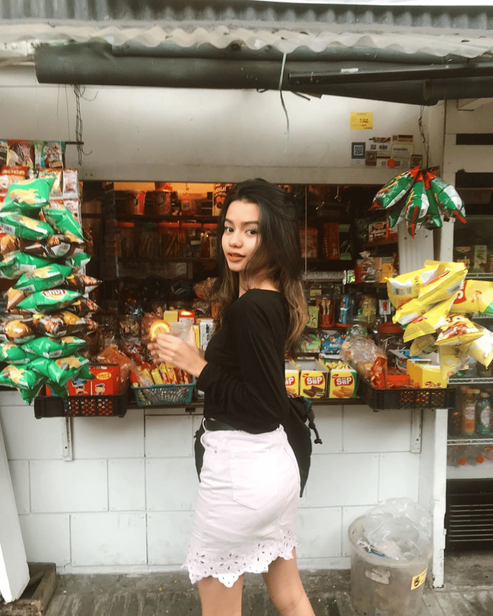 Instagram.com/iniadzwaaurell