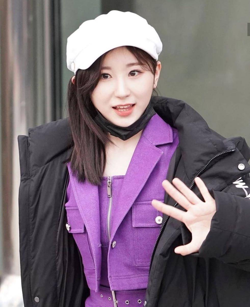 Instagram.com/chaeyeonizone