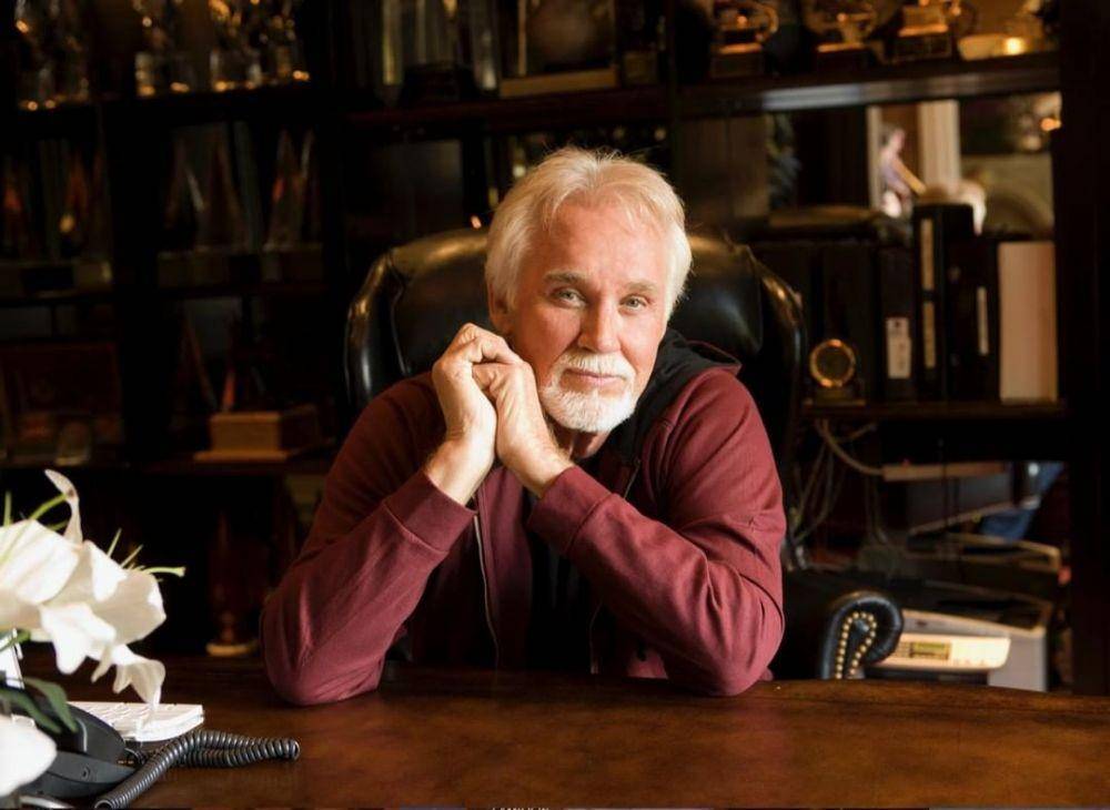 Instagram.com/_kennyrogers
