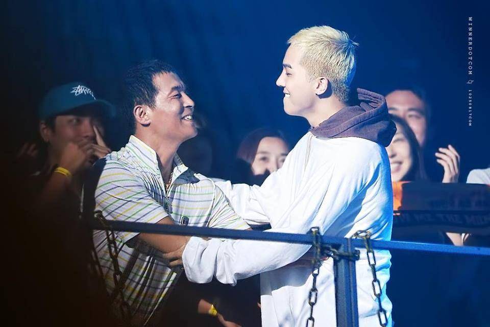 twitter.com/ygunited