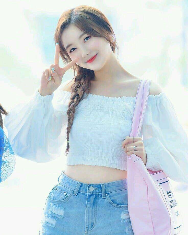 Instagram.com/lvlzryusujeong_