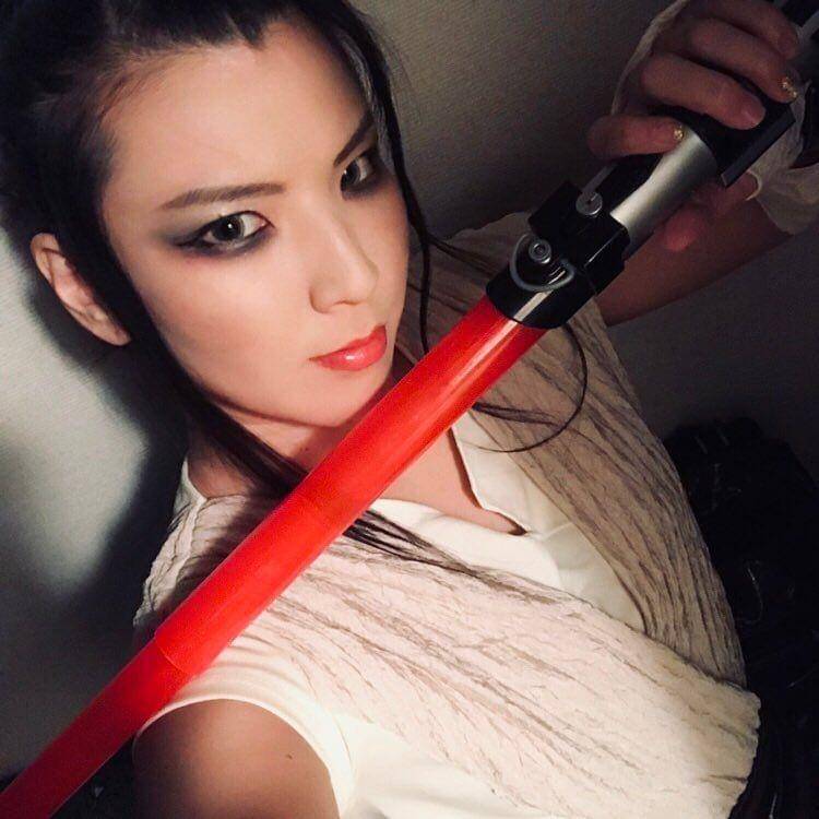 instagram.com/shidahikaru