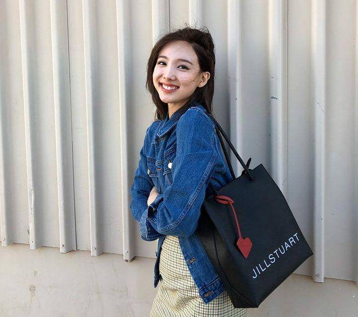instagram.com/twicetagram
