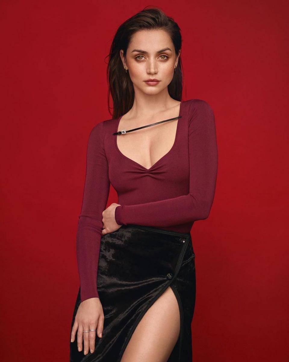instagram.com/ana_d_armas/