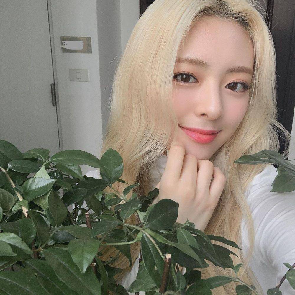 instagram.com/itzy.all.in.us