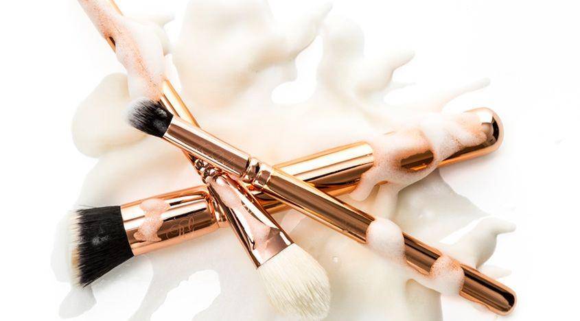 getthegloss.com
