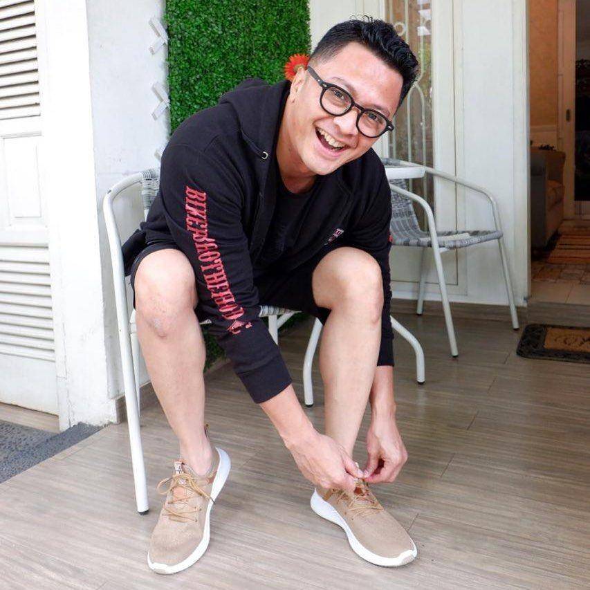 instagram.com/kangferrymaryadi