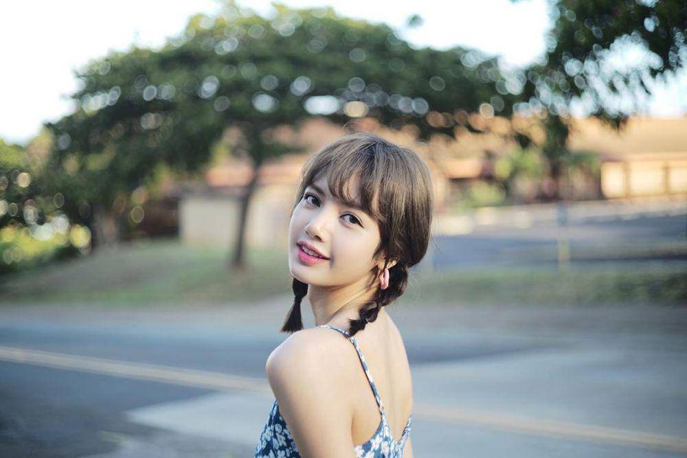 instagram.com/lalalalisa_m