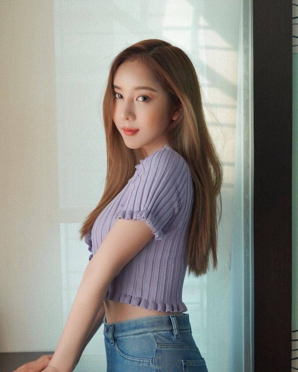 instagram.com/fameworanun