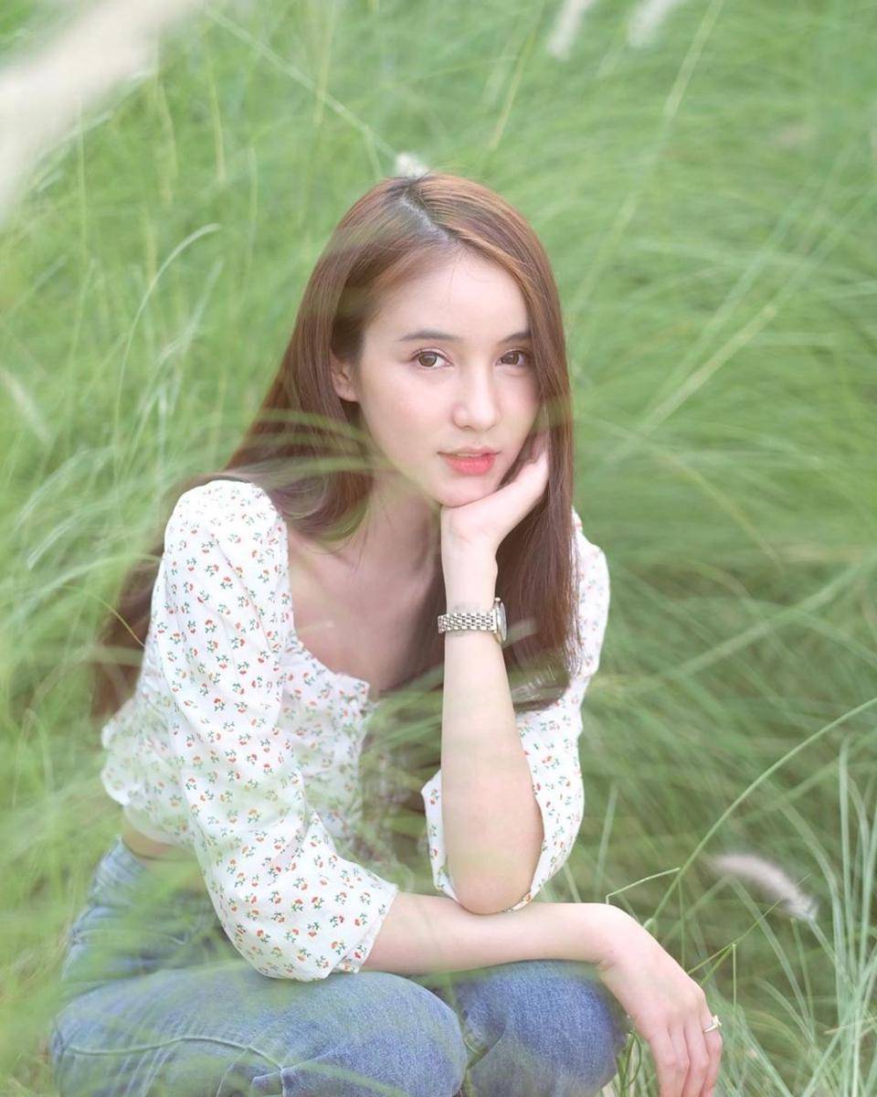 instagram.com/yoshirinrada