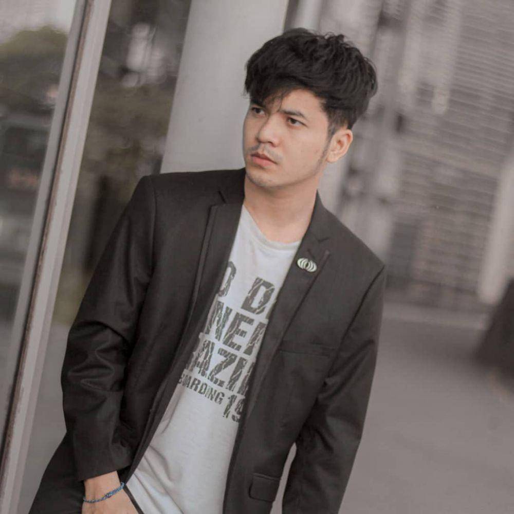 instagram.com/dayatsimbaiaaa