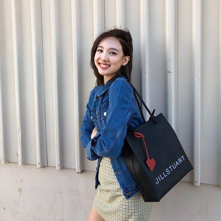 instagram.com/twicetagram