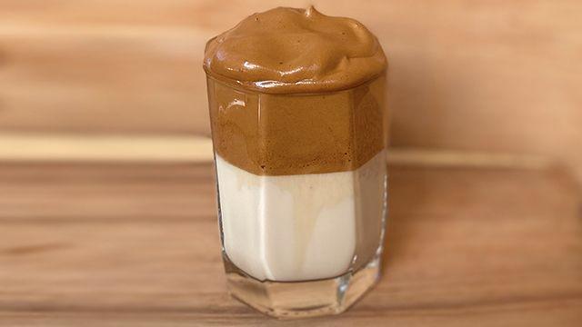Resep Membuat Kopi Dalgona yang Lagi Viral, Gampang dan Bahannya Murah