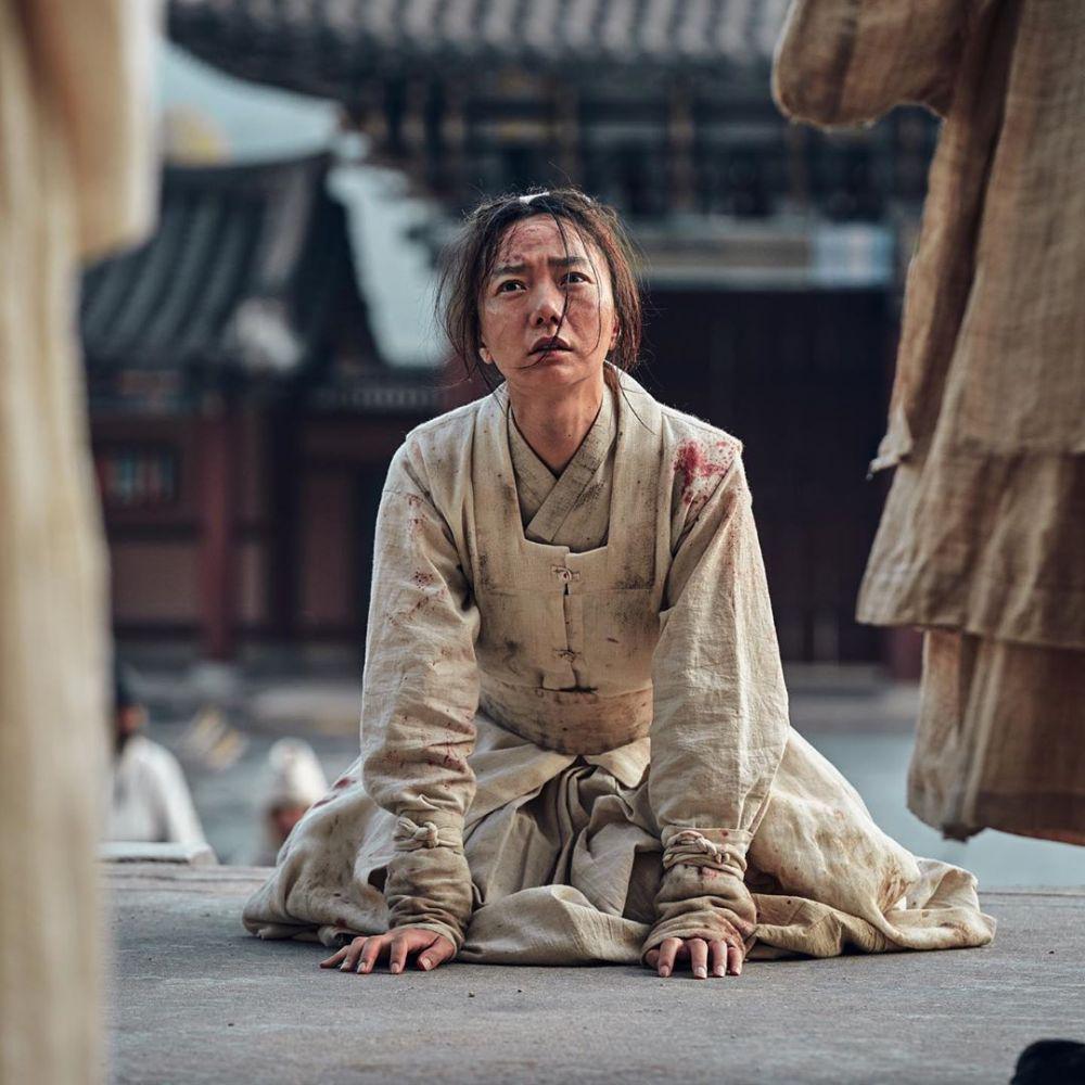8 Film dan Drama Bae Doona untuk Menemanimu Selama Physical Distancing