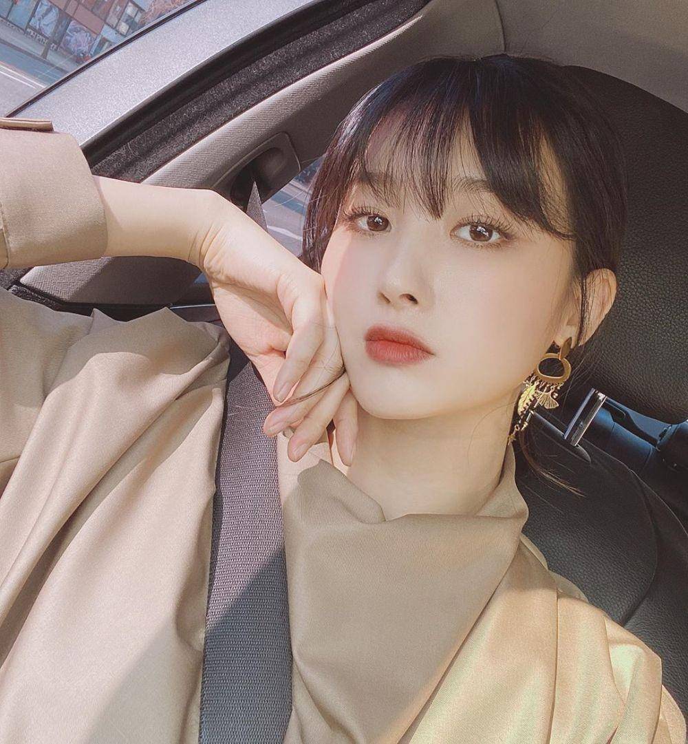 instagram.com/moongom119