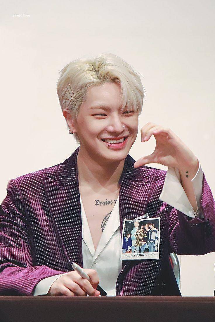 twitter.com/victon_mono