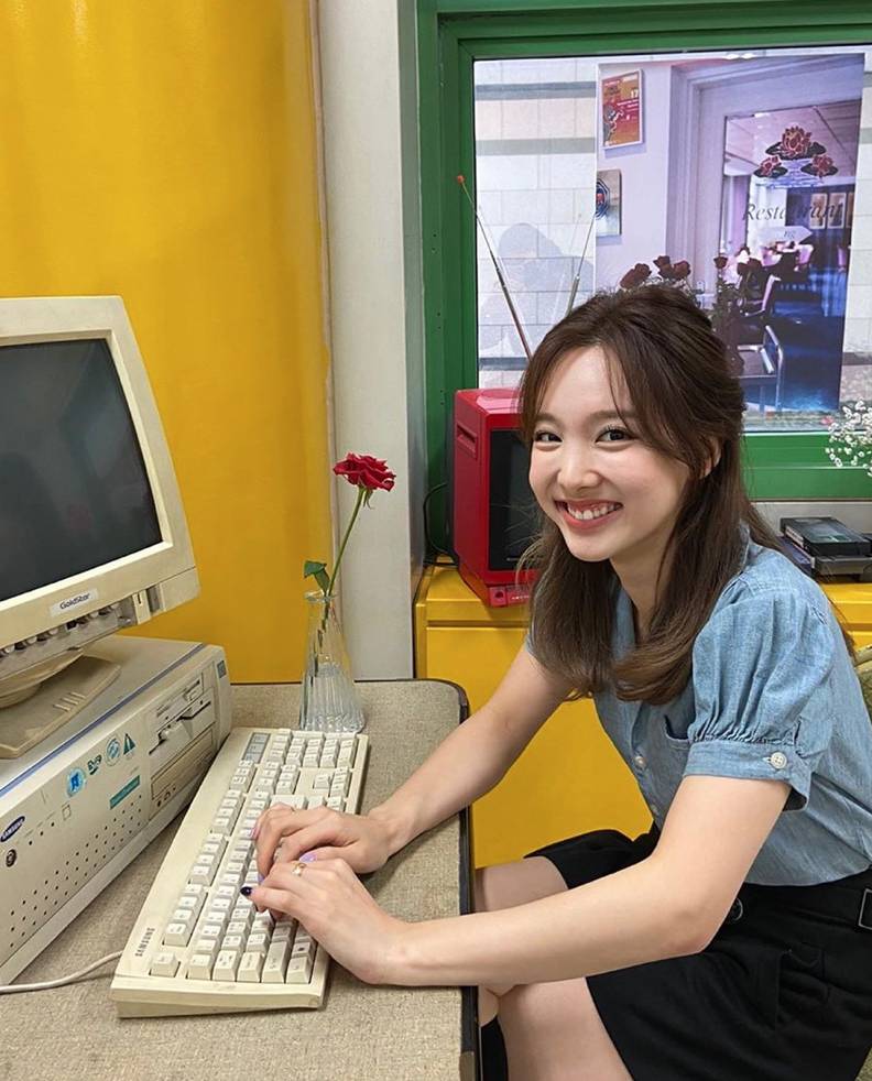 Instagram.com/twicetagram