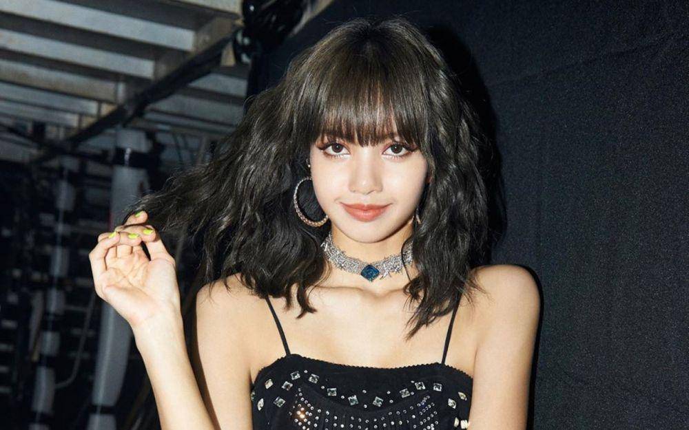 instagram.com/lalalalisa_m