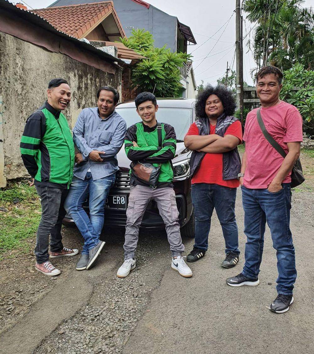 instagram.com/nickytirta