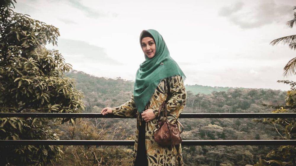 instagram.com/dinalorenzaaudriaid