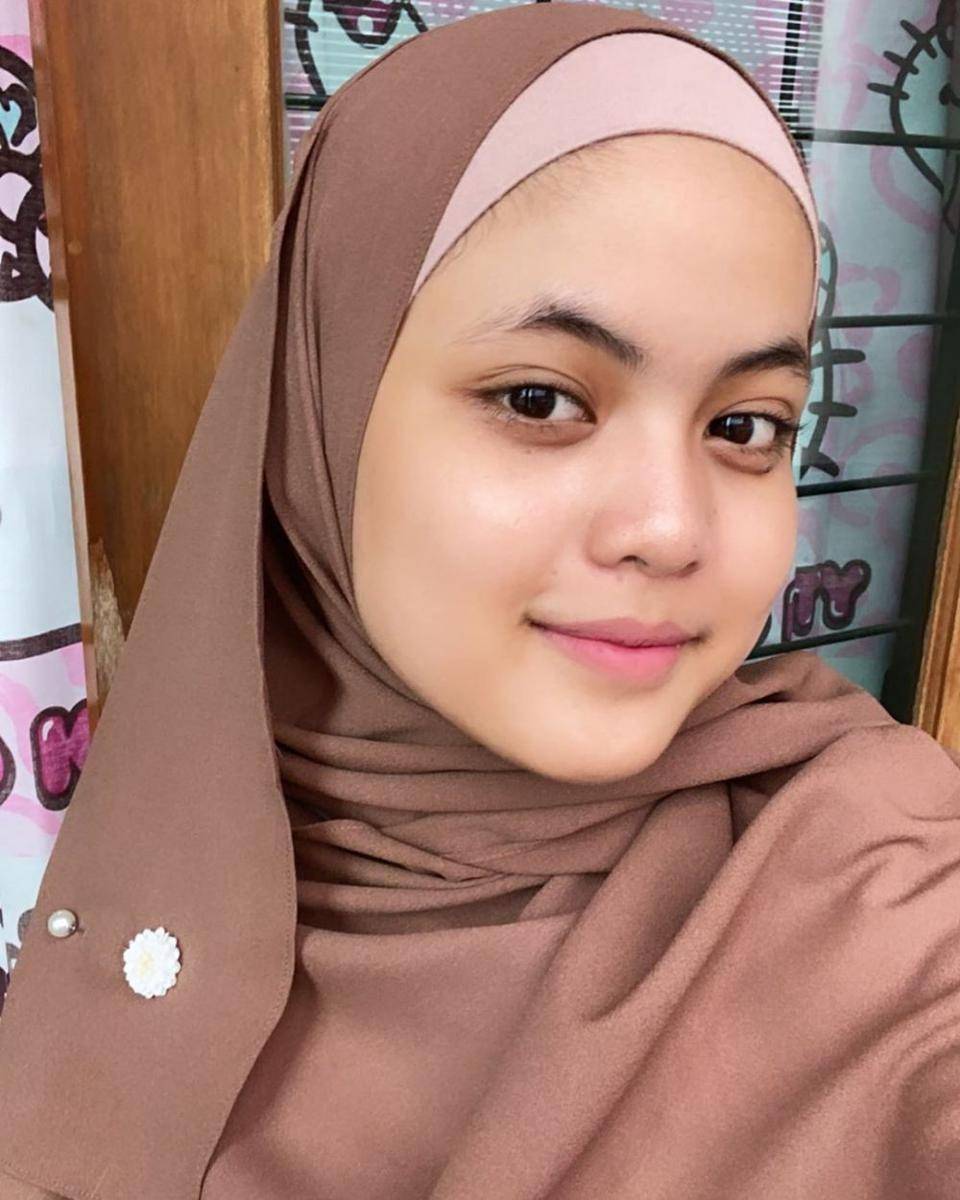 instagram.com/da4_putri03
