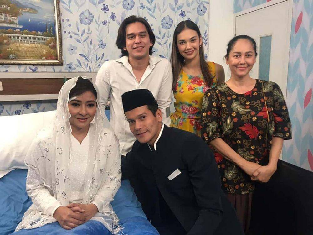 instagram.com/bellinamer