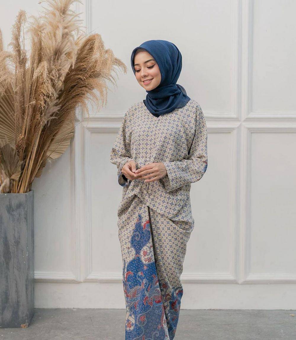instagram.com/nesaaqila