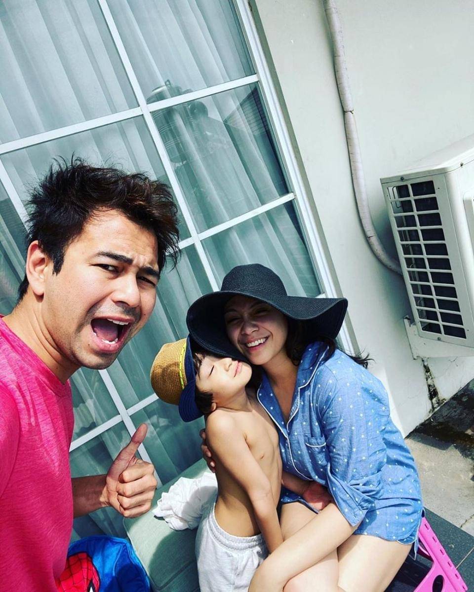 instagram.com/raffinagita1717