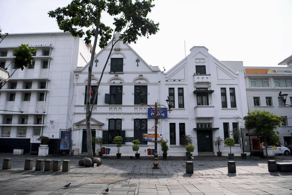 Suasana Kawasan Kota Tua di Jakarta, Minggu (29/3/2020) (ANTARA FOTO/Hafidz Mubarak A)