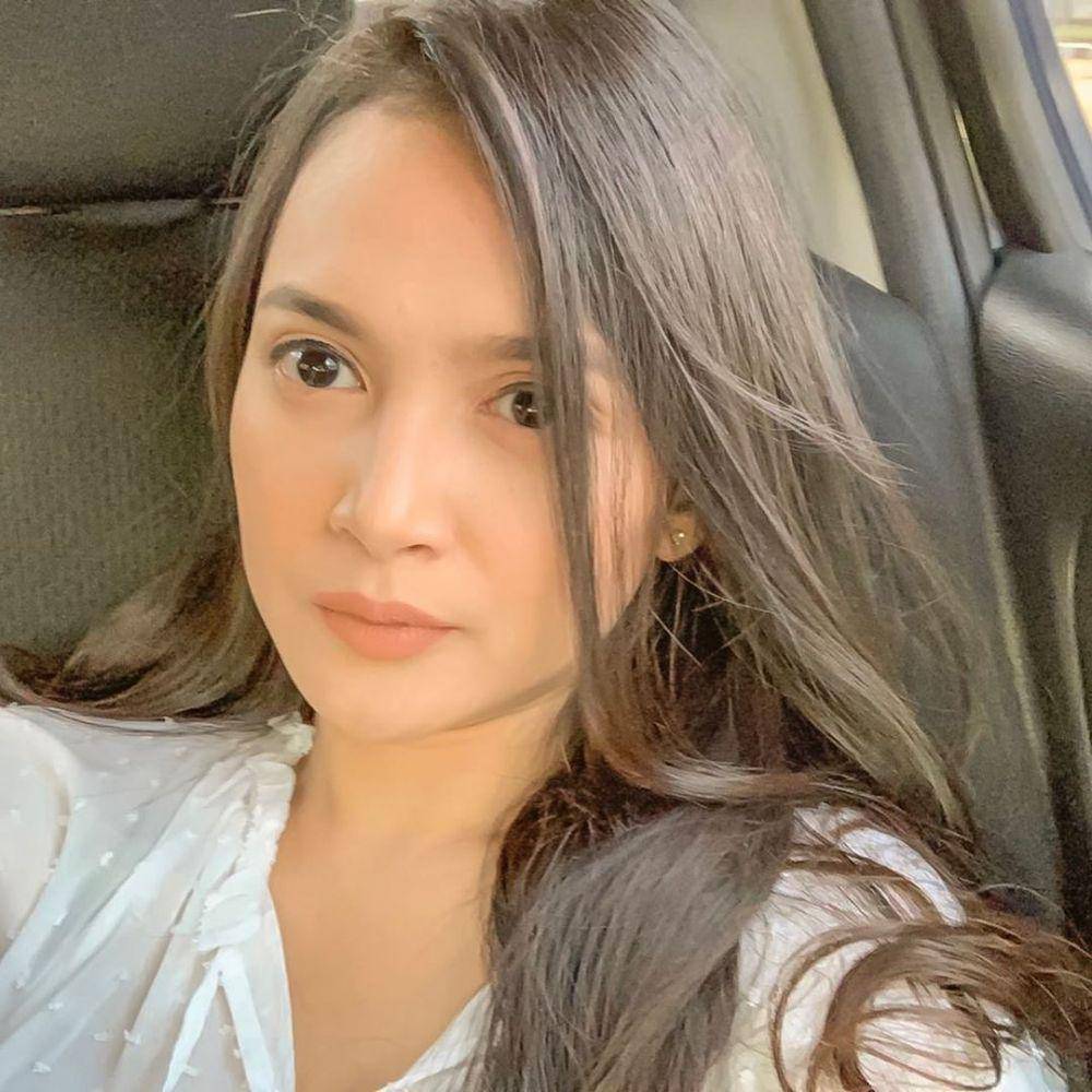 instagram.com/rosnitaputri