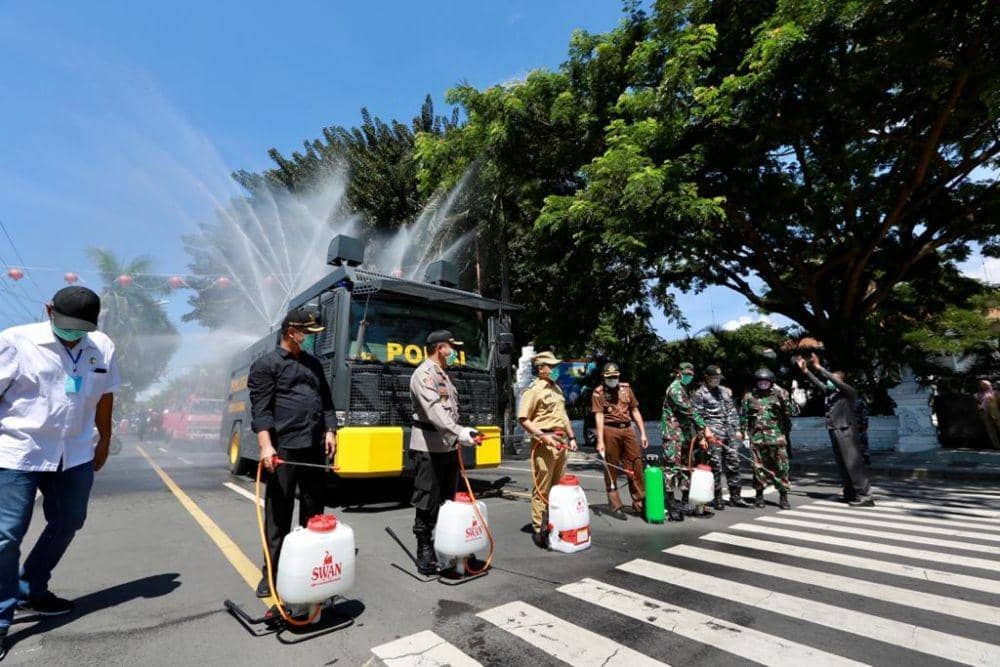Penyemprotan disinfektan di Banyuwangi. IDN Times/Istimewa