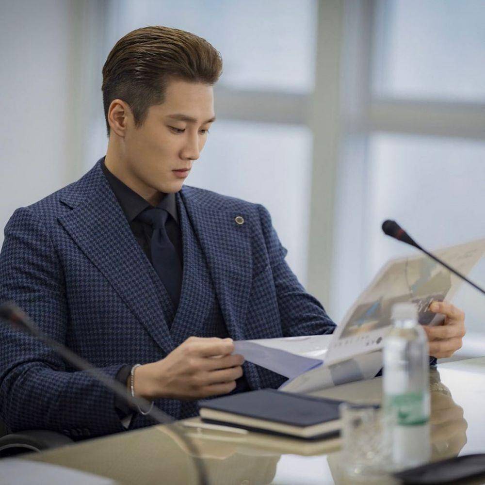 Instagram.com/bohyunahn/