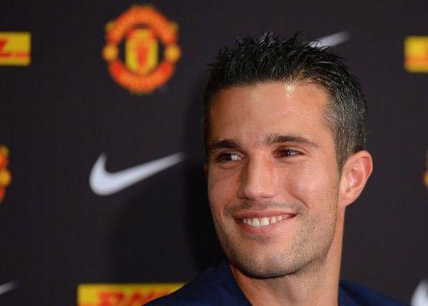 Karena Pogba dan Sanchez, Robin van Persie Kritik Manchester United