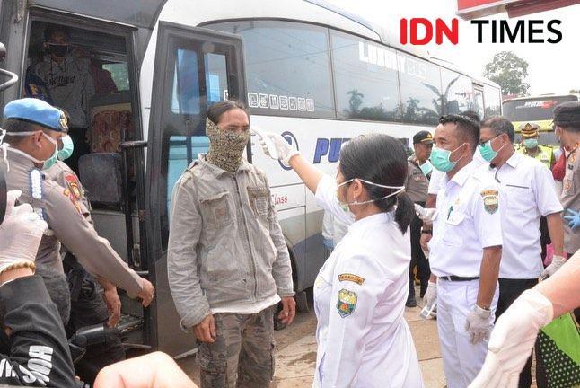 Cegah COVID-19, Jalur Lintas Sumatera di Provinsi Jambi Dijaga Petugas