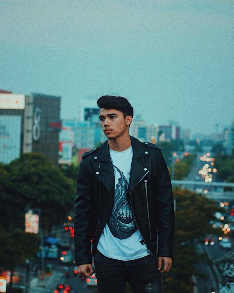 instagram.com/mr.jeffsmith