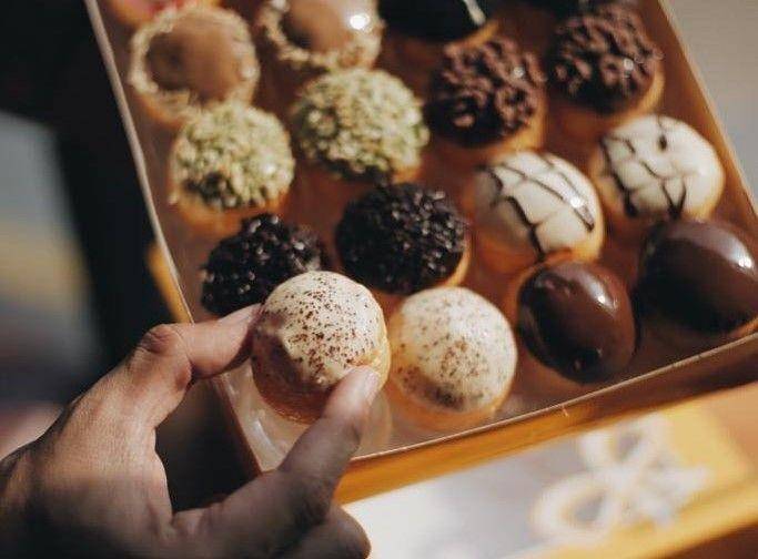 instagram.com/jcoindonesia