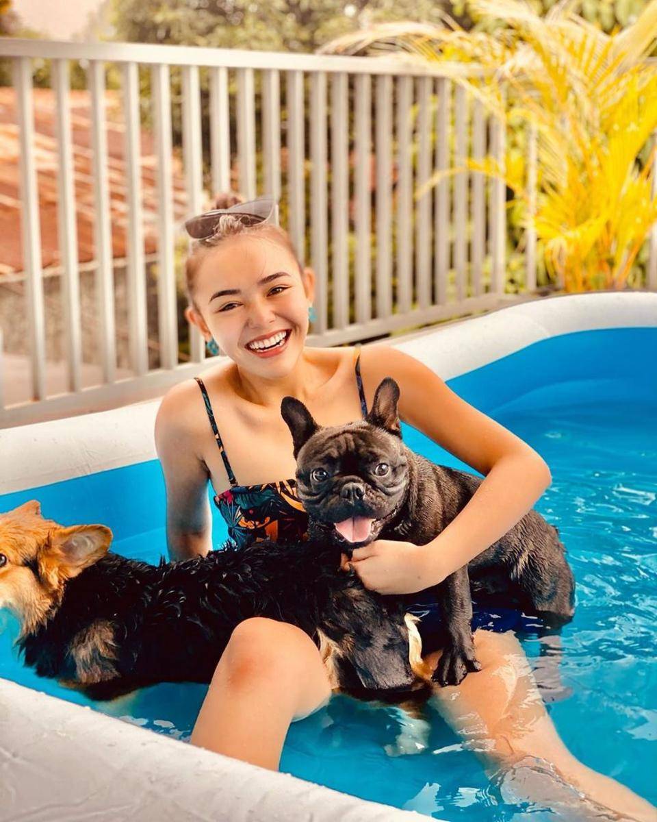 Instagram.com/amandamanopo