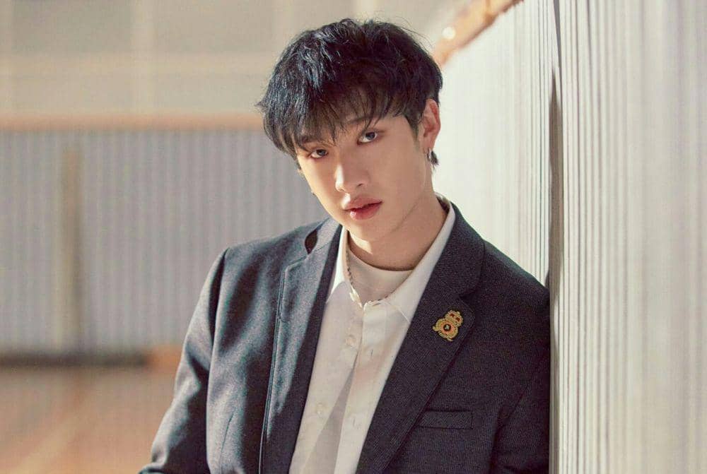 10 Potret Terbaru Bang Chan, Leader Karismatik Bertalenta Stray Kids