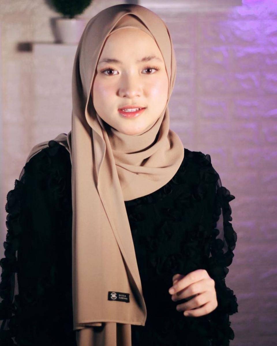 Instagram.com/nissa_sabyan/