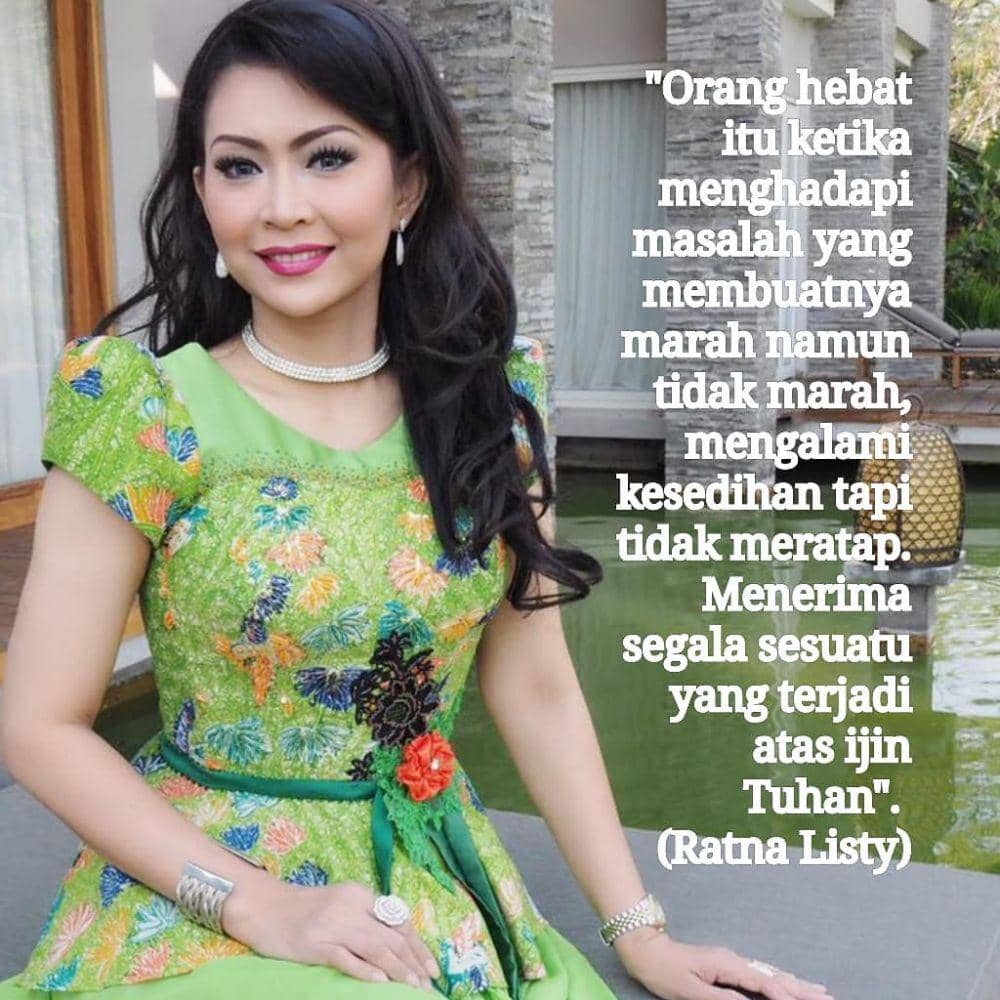Instagram.com/ratna_listy