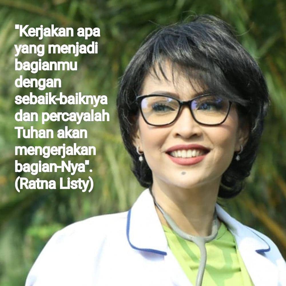Instagram.com/ratna_listy
