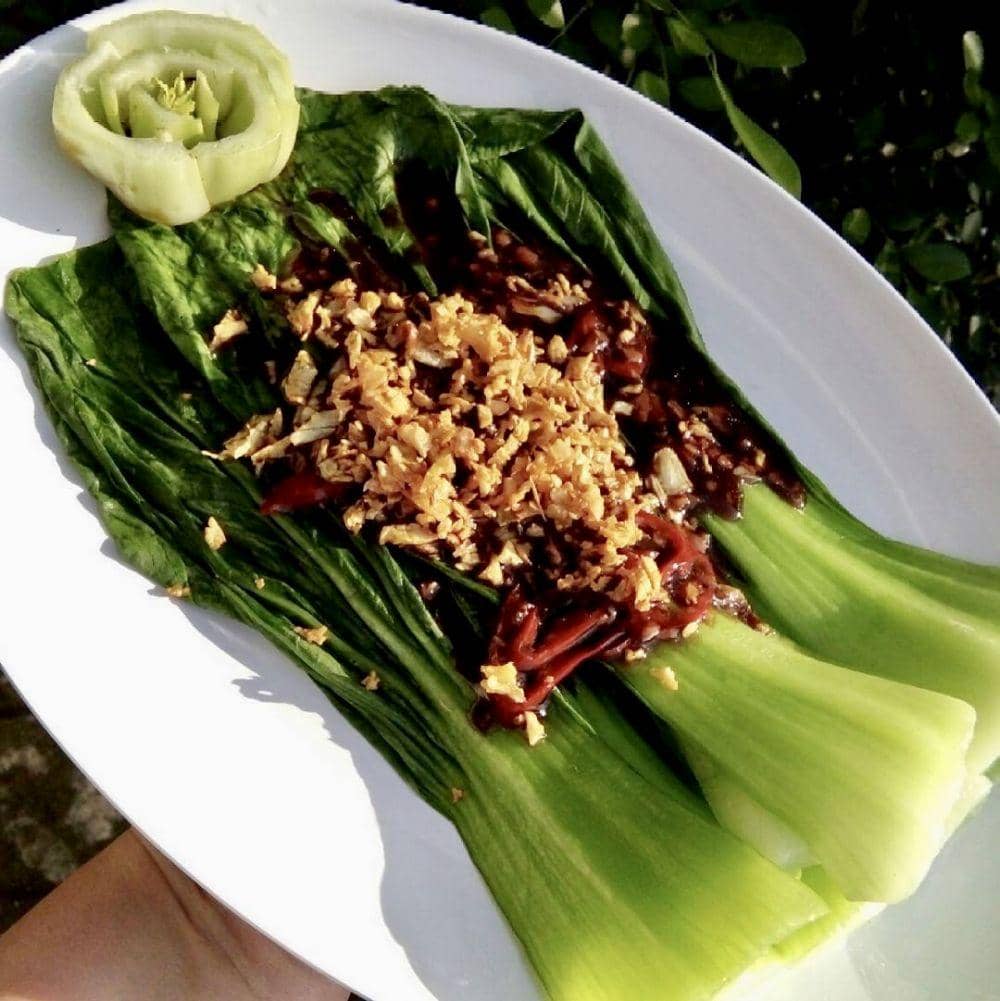 instagram.com/tetytanuharja