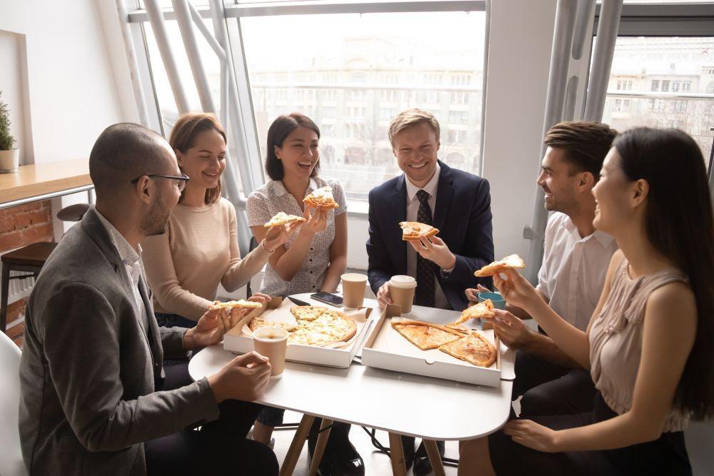 Setelah WFH Berakhir, 8 Hal Ini Bisa Jadi Bahan Sharing Ke Teman-Teman