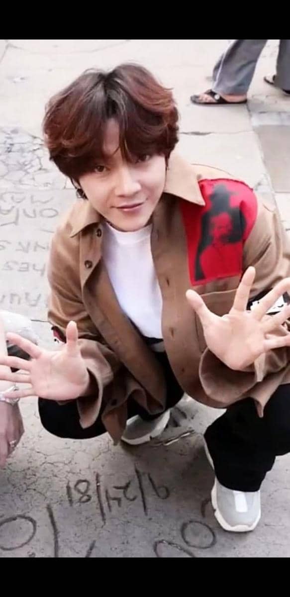 twitter.com/hitomi83_yry