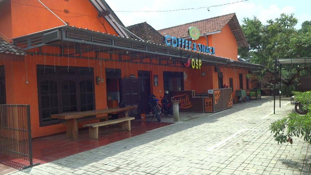 Imbas corona, sejumlah hotel dan restoran di Tulungagung tutup, IDN Times/ Bramanta Pamungkas